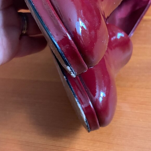 Brooks Brothers Red Patent Leather Block Heel Pumps Size 6 1/2 - Picture 3 of 5